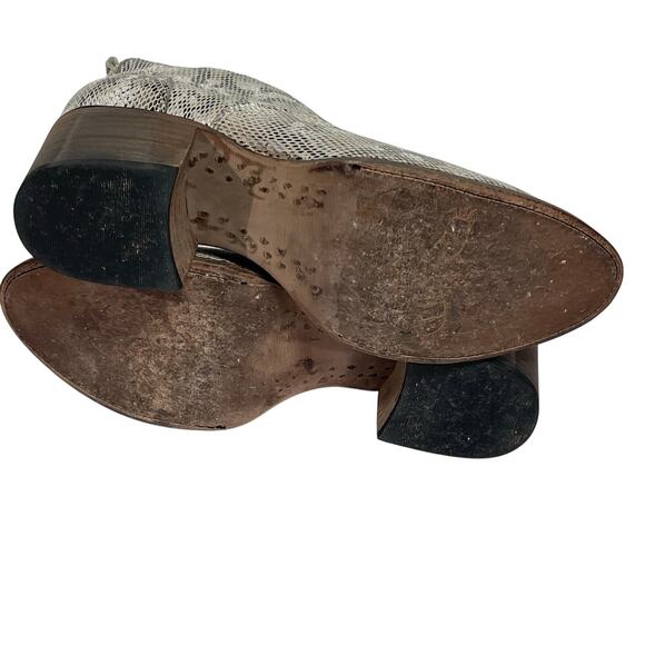 FREEBIRD by Steven Women’s Sadie Python Embossed Bootie size 9 - Picture 8 of 10